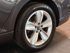 VW Passat Variant - Ansicht 7