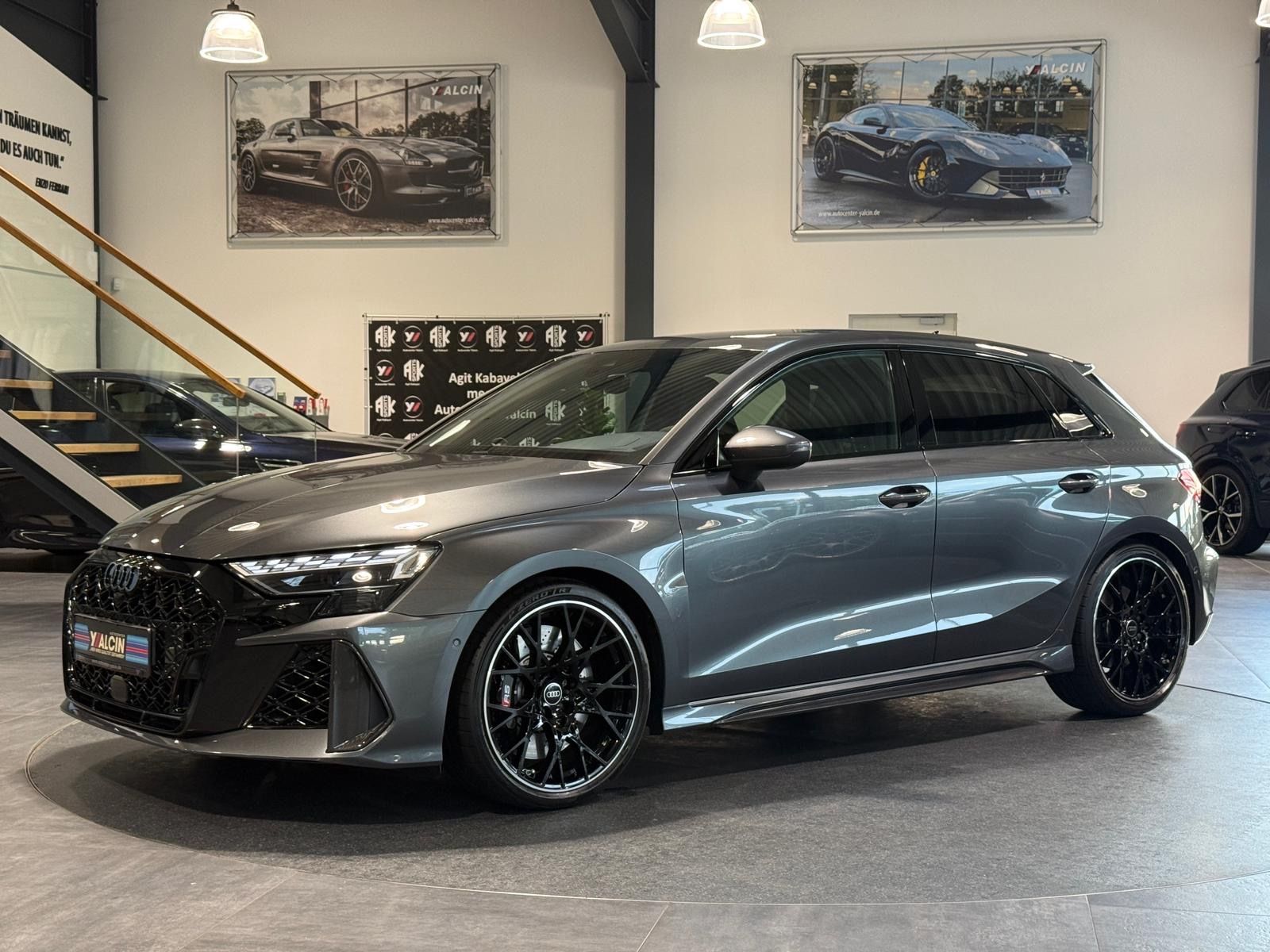 Audi RS3 - Gebrauchtwagen in Aurich