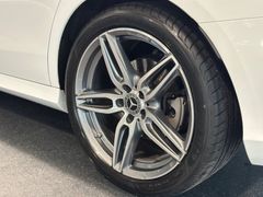 Mercedes-Benz E 300 - Ansicht 42
