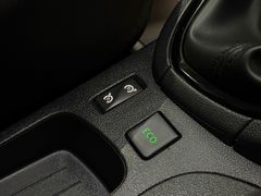 Renault Clio - Ansicht 34