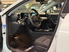 Mercedes-Benz CLA 200 Shooting Brake - Ansicht 18