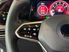 VW Golf - Ansicht 32