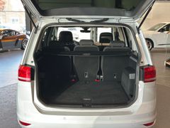 VW Touran - Ansicht 16