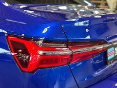 Audi A6 - Ansicht 4