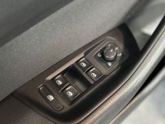 VW Passat Variant - Ansicht 27