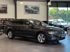 VW Passat Variant - Ansicht 2
