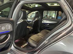 Mercedes-Benz E 63 AMG - Ansicht 23