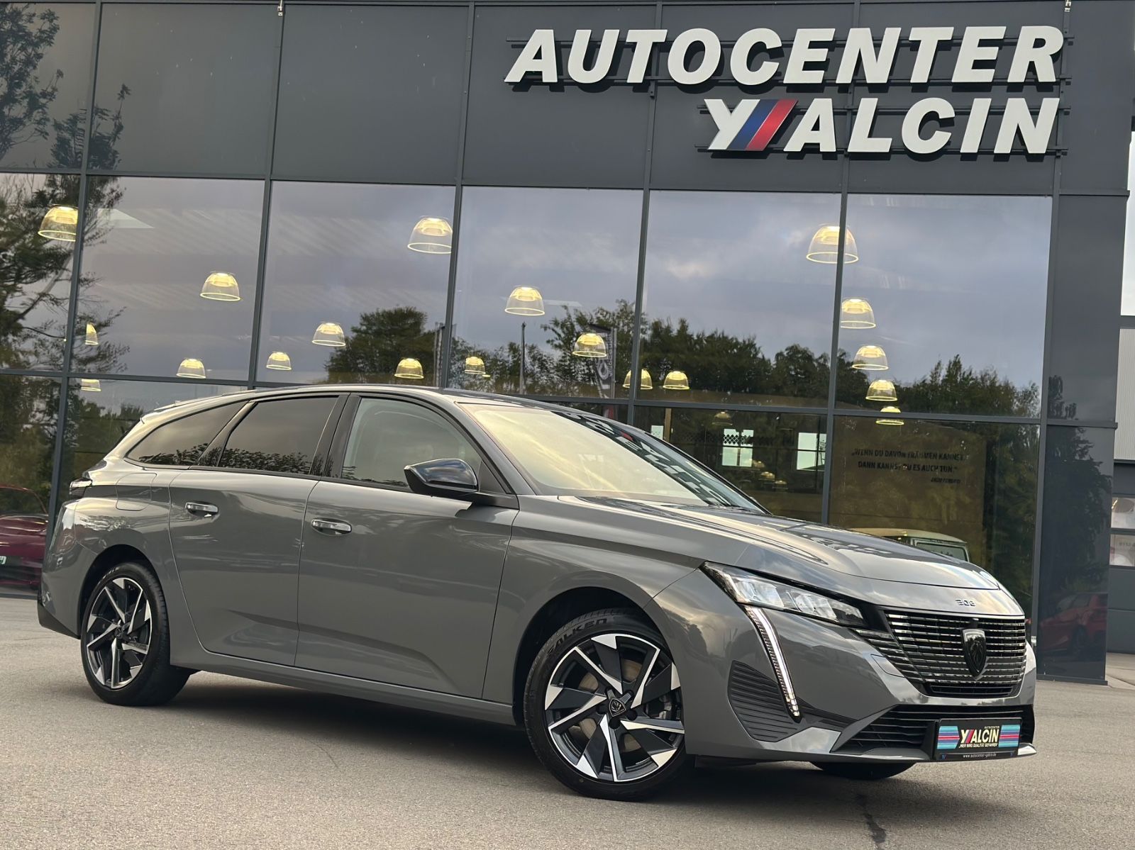 Peugeot 308 - Gebrauchtwagen in Aurich