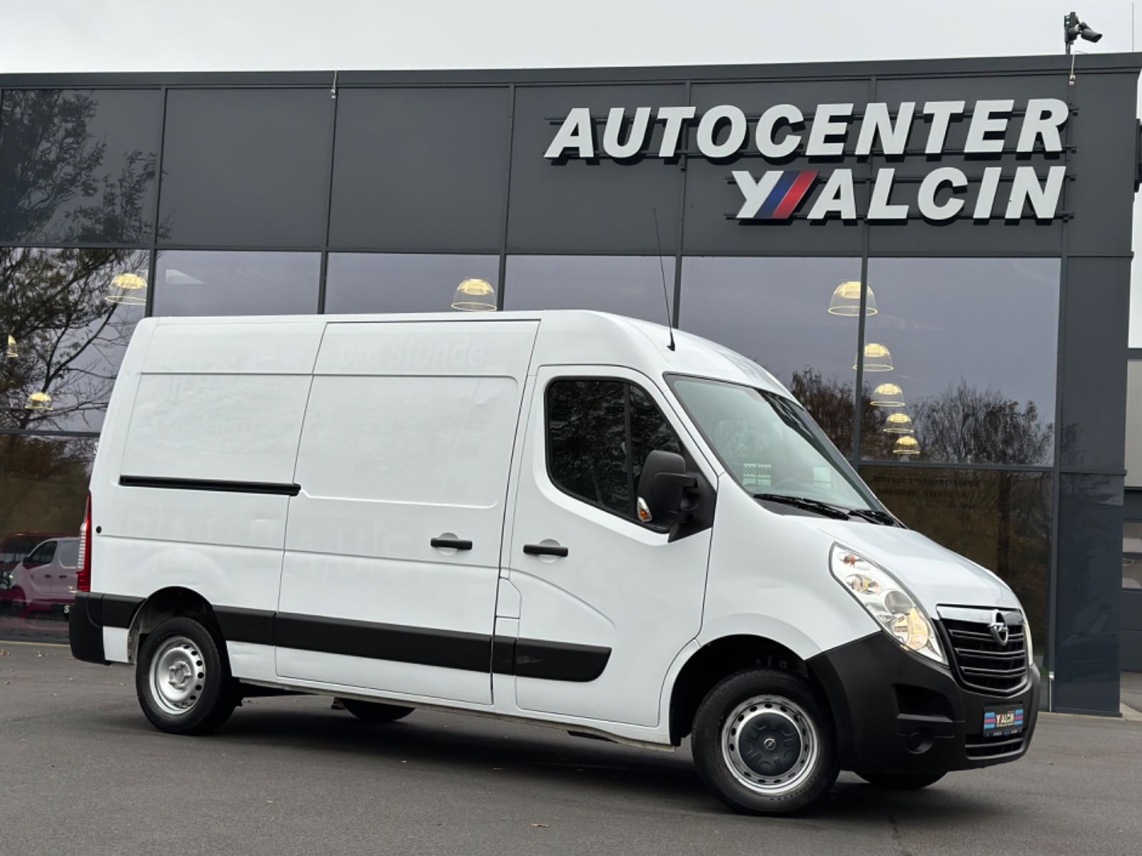Opel Movano - Gebrauchtwagen in Aurich