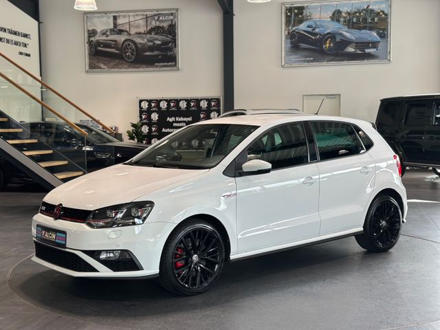 Polo 1.8 TSI DSG GTI S-HEFT/LED/R-CAM/NAVI/SHZ