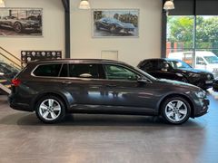 VW Passat Variant - Ansicht 3