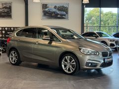 BMW 218 Active Tourer - Ansicht 2
