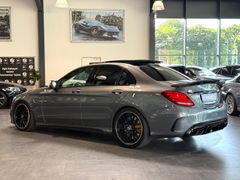 Mercedes-Benz C 63 AMG - Ansicht 5