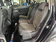 VW Touran - Ansicht 23