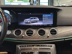 Mercedes-Benz E 300 - Ansicht 40
