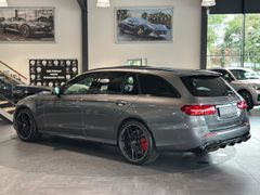 Mercedes-Benz E 63 AMG - Ansicht 3