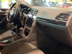 VW Golf - Ansicht 40