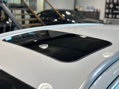 Mercedes-Benz E 300 - Ansicht 22
